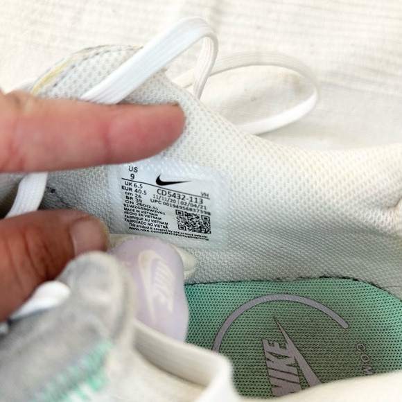 Nike Air Max Excee Sneezes - Picture 13 of 14